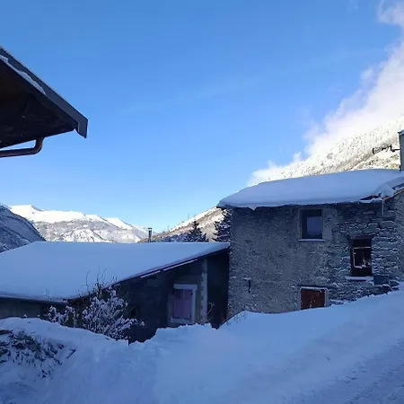 Maison Individuelle A 4-6 Pers Chalet Orelle