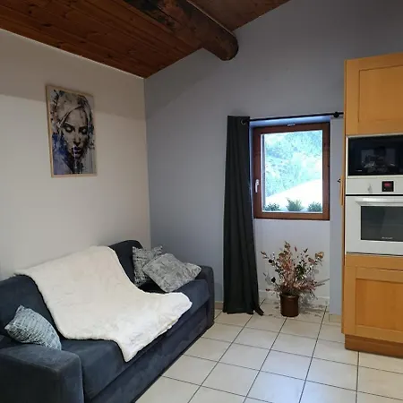 Maison Individuelle A 4-6 Pers *