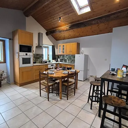 Maison Individuelle A 4-6 Pers *
